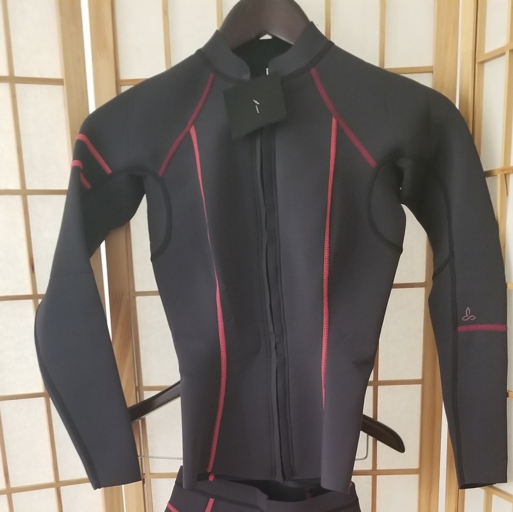 Prana wet suit - Picture 5 of 7